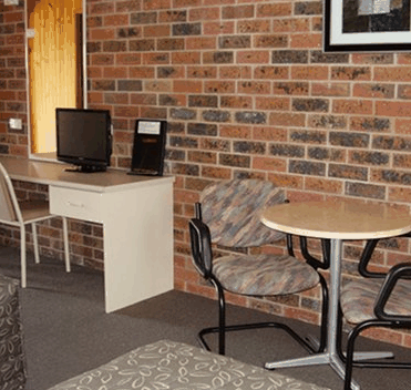 Country Roads Motor Inn - Accommodation QLD