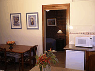 Glenelg Gateway Apartments - Accommodation QLD 1