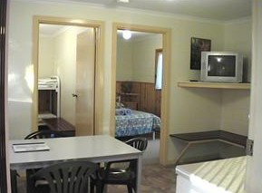 Ceduna Shelly Beach Caravan Park Cabins - Accommodation QLD 3