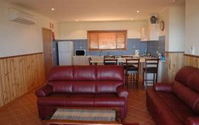 Ceduna Shelly Beach Caravan Park Cabins - Accommodation QLD 6
