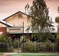 Millies Guesthouse  Serviced Apartments - Accommodation QLD