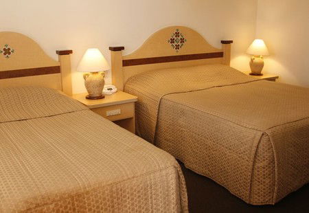 Villa Mirasol Boutique Motel - Accommodation QLD 4