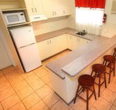 True Blue Motor Inn - Accommodation QLD