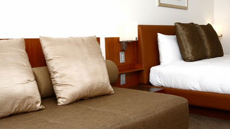 Novotel Canberra - Accommodation QLD 1