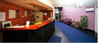 Ciloms Airport Lodge - Accommodation QLD 4