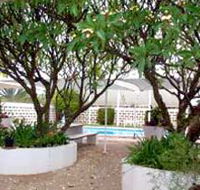 Inland Oasis Motel - Accommodation QLD
