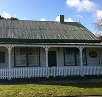 Ben Hyron's Cottage - Accommodation QLD
