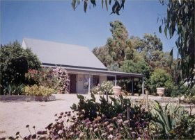 Brackley Cottage - Accommodation QLD 0