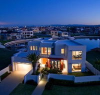 Valencia - Accommodation QLD