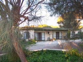 Coffin Bay Beach Units - Accommodation QLD 0