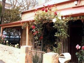 Bluebird Cottage - Accommodation QLD 0