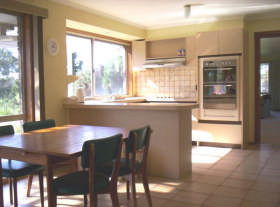 Red Rock Lodge - Accommodation QLD 0
