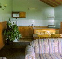 Baudins - Accommodation QLD