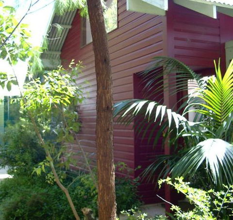 Mountain Edge Lodges - Accommodation QLD 3