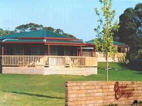 Carolynne's Cottages - Accommodation QLD 0