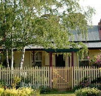 Rossmore Cottage - Accommodation QLD