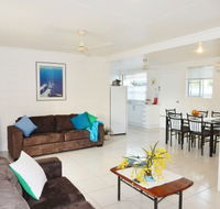 Lucinda Holiday Rentals  - Accommodation QLD