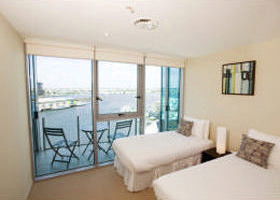 Docklands Apartments Grand Mercure - Accommodation QLD 0