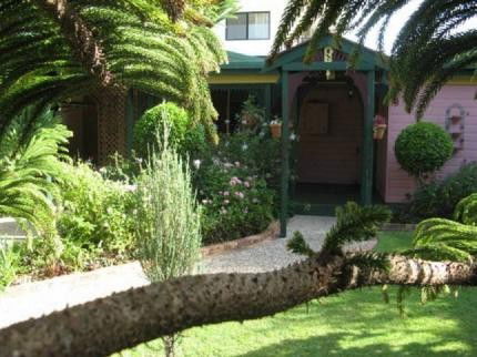 Short Stay Network - Accommodation QLD 4