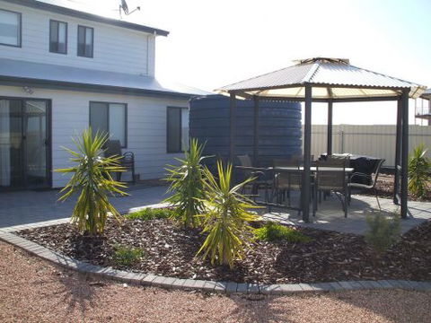 The Harbour View At North Shores, Wallaroo - Accommodation QLD 0