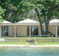 Lorsens On The River - Accommodation QLD