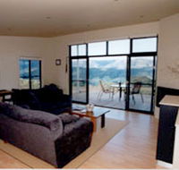 Heavens Mountain Escape - Accommodation QLD