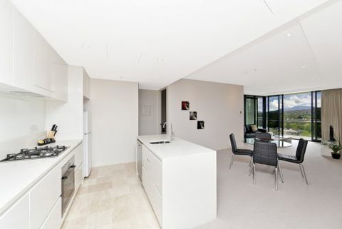 Astra Apartments Canberra - Accommodation QLD 3