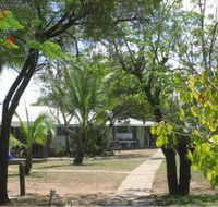 Montes Reef Resort - Accommodation QLD