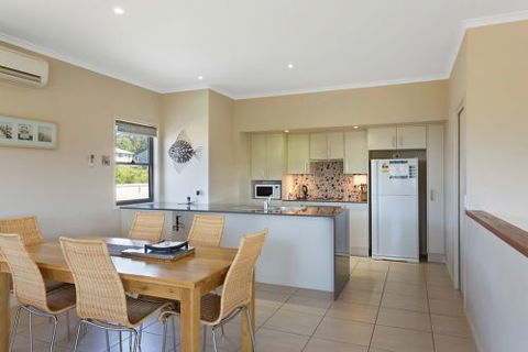 Eden Holiday Rentals - Accommodation QLD 5