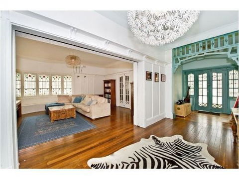 Sydney Furnished Rentals - Accommodation QLD 1