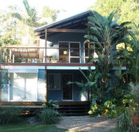 Coochiemudlo Island Family Beach House - Accommodation QLD