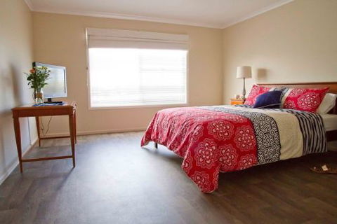 Coral Sands Luxury Beach House - Accommodation QLD 4