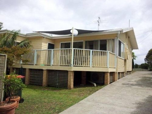 Brightwaters NSW Accommodation QLD