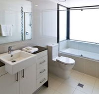 Victoria Towers - Accommodation QLD