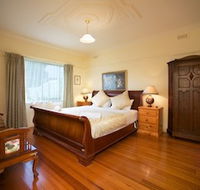 Nazaaray Beach House - Accommodation QLD