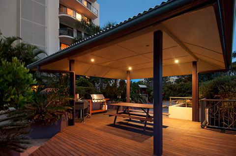 Meridian Alex Beach Apartments - Accommodation QLD 7