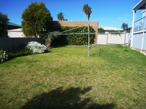 Hedgehog House - Accommodation QLD 4