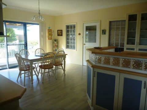 Hedgehog House - Accommodation QLD 5