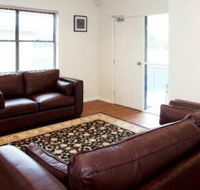 Executive Oasis Narribri Serviced Apartments - Accommodation QLD