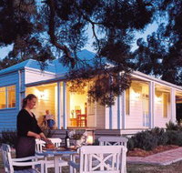 Lillians On Lovedale - Accommodation QLD