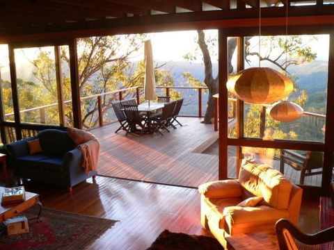 Alcheringa Holiday House - Accommodation QLD 0