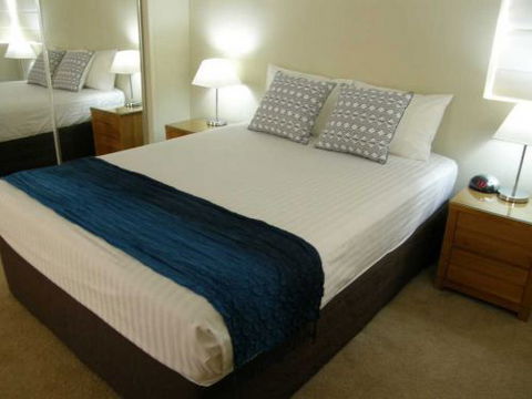 Oceanview1 - Accommodation QLD 2