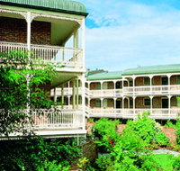 Medina Serviced Apartments Canberra - Accommodation QLD