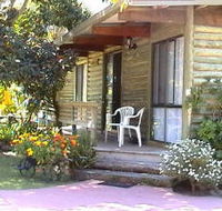 Lazy Acre Log Cabins - Accommodation QLD