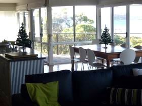 Island Beach SA Accommodation QLD