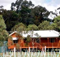 Granite Ridge Wines - Fergies Hill Cottage - Accommodation QLD
