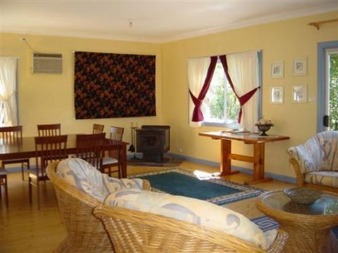 Euroka Homestead And Farm Cottage - Accommodation QLD 0