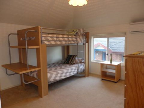 CENTREPOINT UNITS - HEIDELBERG - Accommodation QLD 3