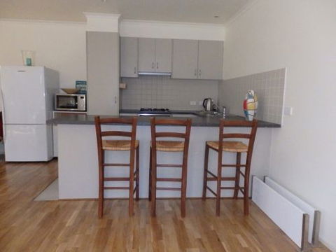 CENTREPOINT UNITS - HEIDELBERG - Accommodation QLD 8