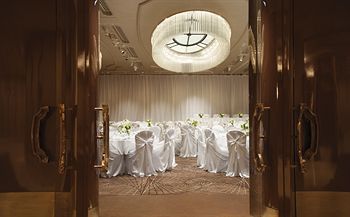 Shangri-La Hotel, Sydney - Accommodation QLD 4